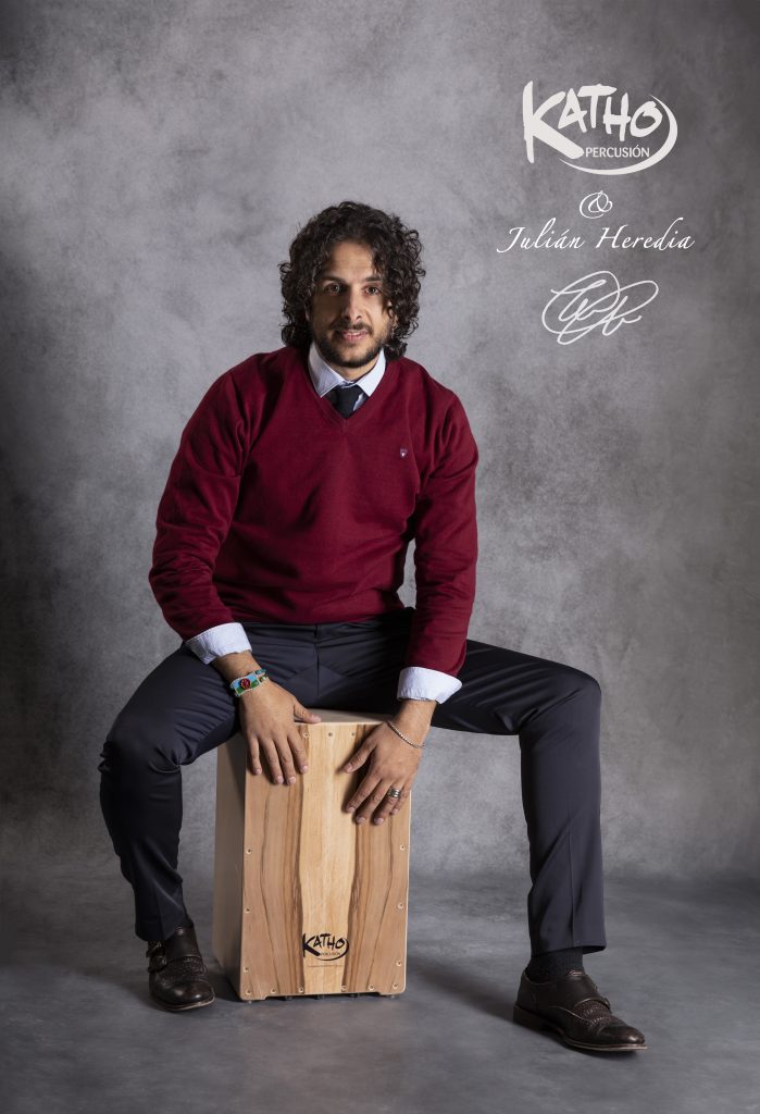 Julian Heredia cajon flamenco Katho Percusión