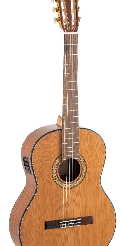 GUITARRA CLÁSICA ADMIRA A2 SATINADA ELECTRIFICADA SERIE ARTESANÍA