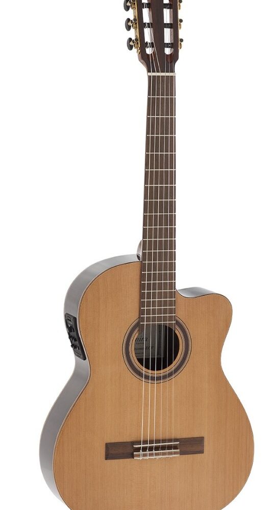 GUITARRA CLÁSICA ADMIRA VIRTUOSO ELECTRIFICADA FISHMAN CUTAWAY SERIE CONSERVATORIO