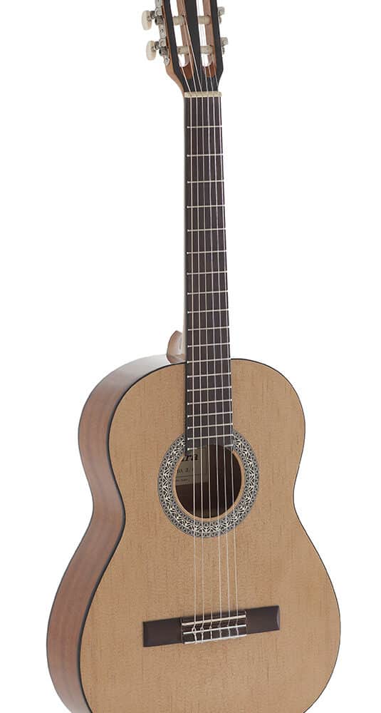 GUITARRA CLÁSICA ADMIRA ALBA 3/4 CADETE SERIE INICIACIÓN BRILLO