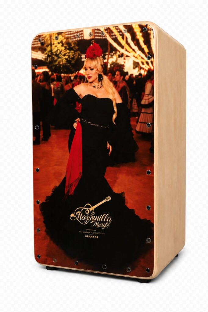 Cajón flamenco personalizado 2 ChatGPT Image 4 jul 2026 14 03 03